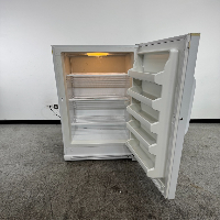Frigidaire General Purpose Freezer image 2